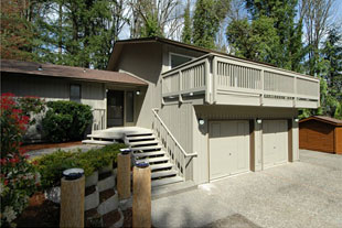 1950 NW Goode Place, Issaquah 98027-8512